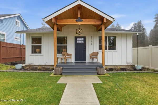 $824,900 | 1010 East Pine Avenue, Coeur D'Alene, ID 83814