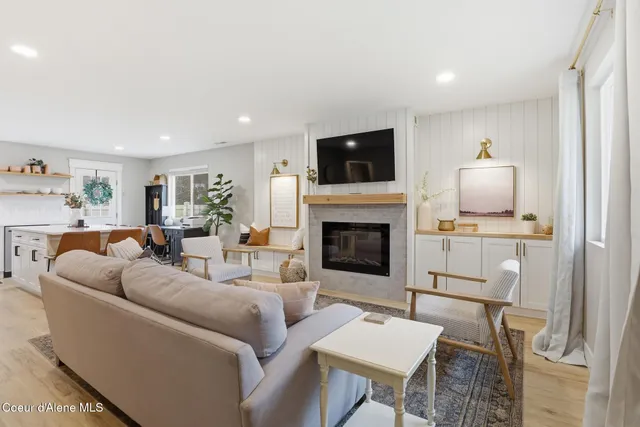 $824,900 | 1010 East Pine Avenue, Coeur D'Alene, ID 83814