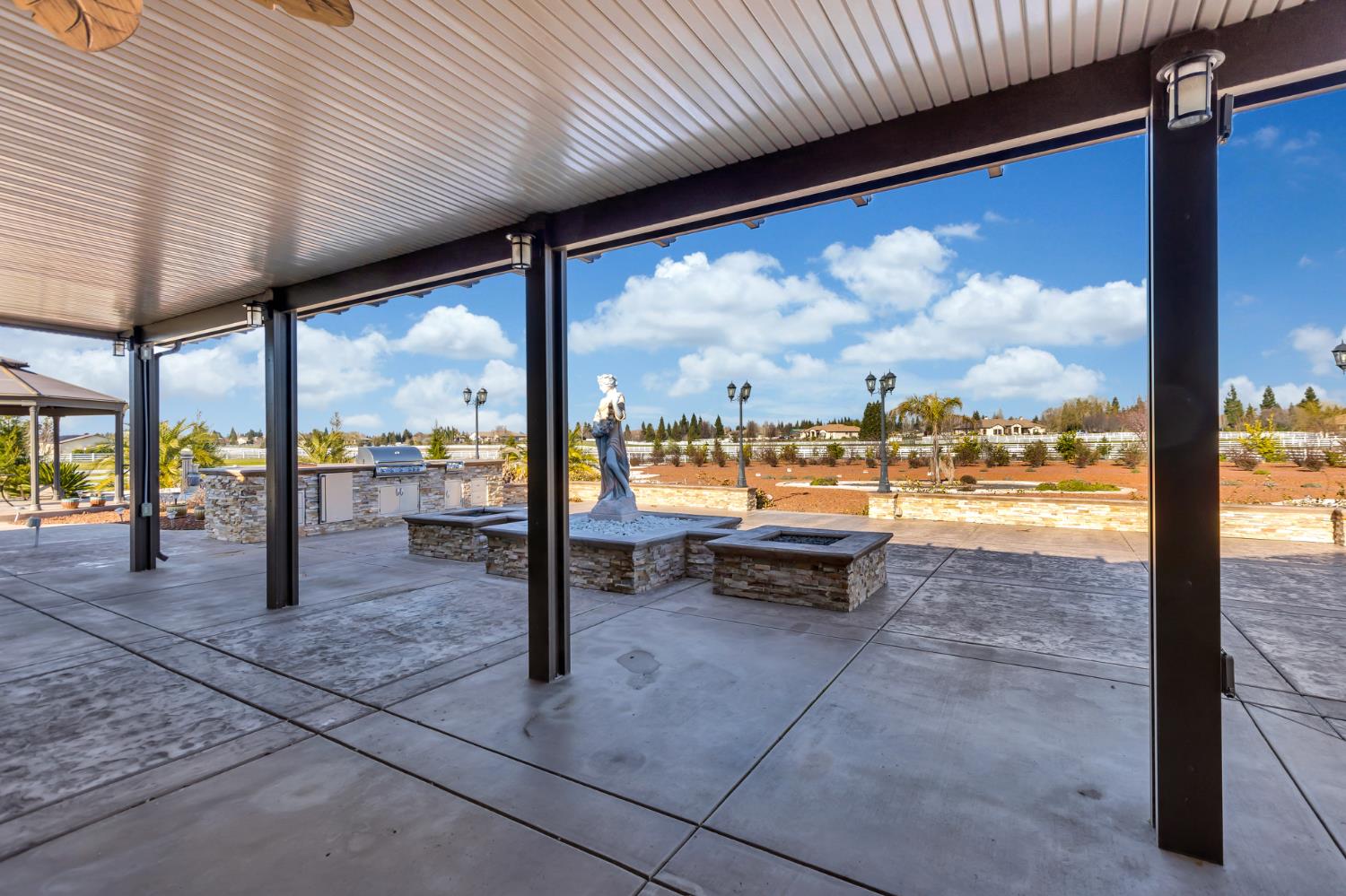 9601 Stablegate Road Wilton, CA 95693 - Photo 67 of 92