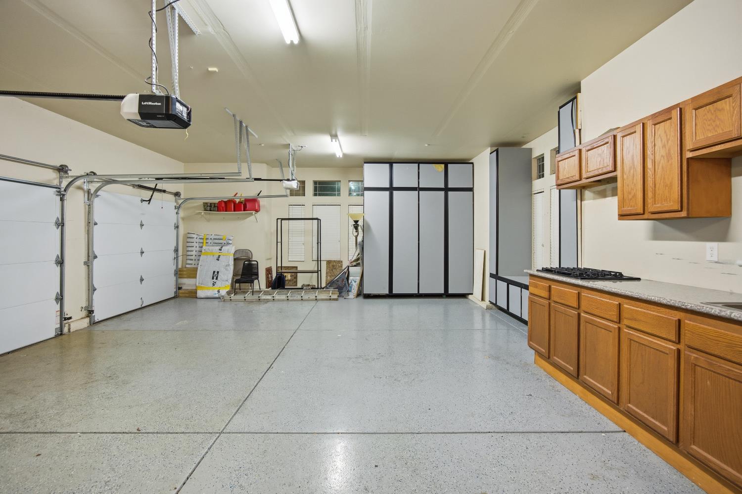 9601 Stablegate Road Wilton, CA 95693 - Photo 92 of 92 a view of a storage & utility room