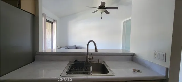 $449,000 | 276 Streamwood, Irvine, CA 92620