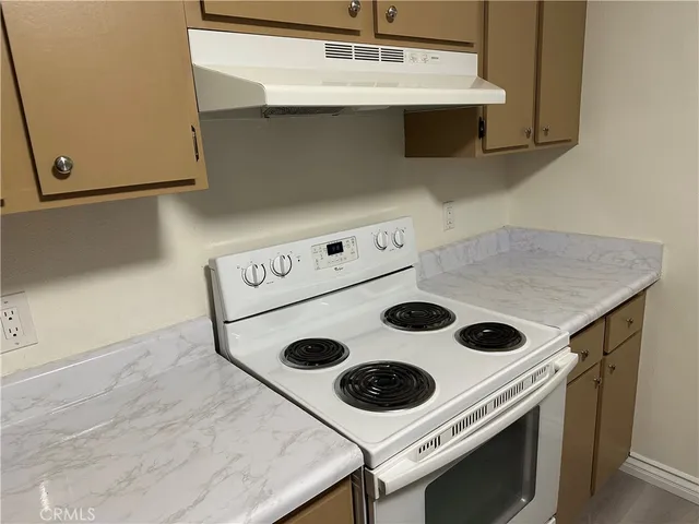 $449,000 | 276 Streamwood, Irvine, CA 92620