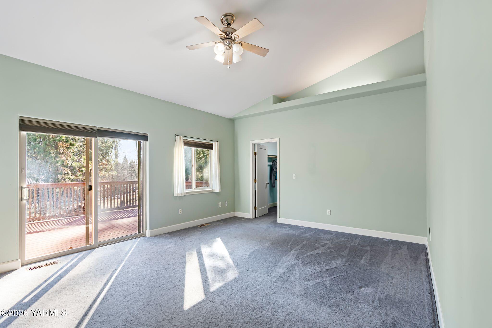 1575 Nile Road Naches, WA 98937 - Photo 19 of 51 a view of an empty room with a window