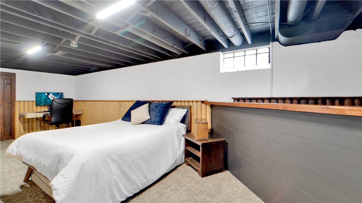 288 Oakridge Drive Irondequoit, NY 14617 - Photo 22 of 44