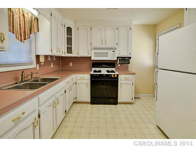 4152 Walker Road Rock Hill, SC 29730 - Photo 11 of 16 Gallery Image 11