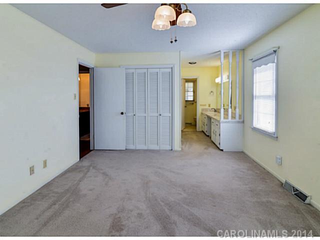4152 Walker Road Rock Hill, SC 29730 - Photo 7 of 16 Gallery Image 7