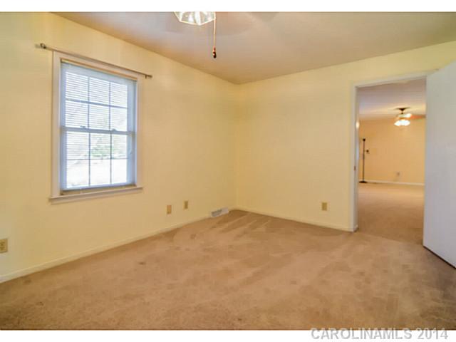 4152 Walker Road Rock Hill, SC 29730 - Photo 9 of 16 Gallery Image 9