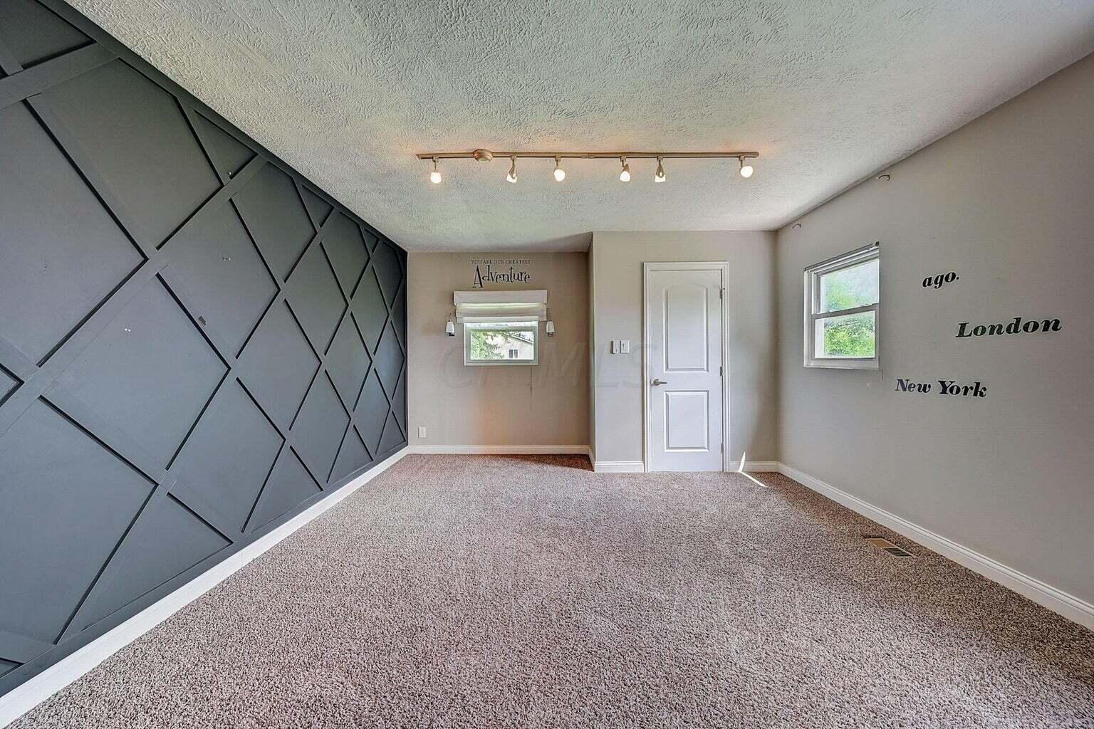 2523 McCutcheon Road Columbus, OH 43219 - Photo 21 of 43 2nd BR, 2nd Level