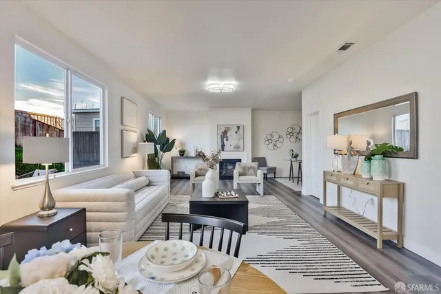 $998,000 | 344 Hawk Ridge Drive, Richmond, CA 94806