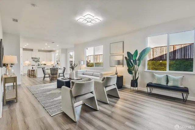 $998,000 | 344 Hawk Ridge Drive, Richmond, CA 94806