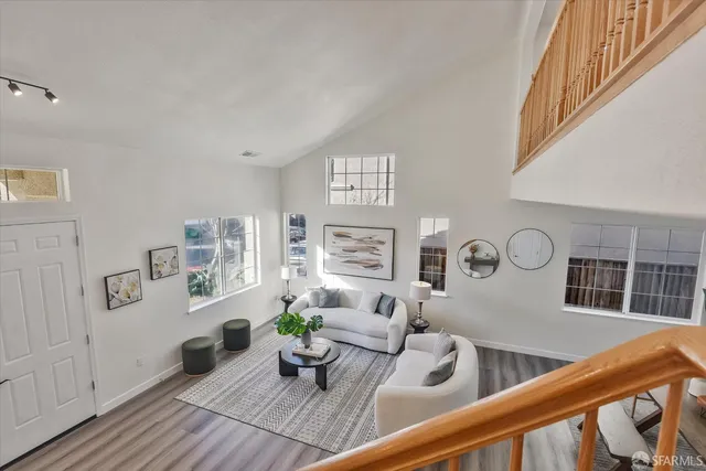 $998,000 | 344 Hawk Ridge Drive, Richmond, CA 94806