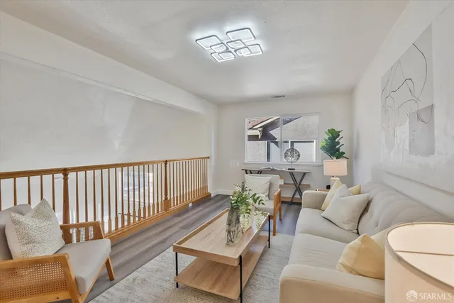 $998,000 | 344 Hawk Ridge Drive, Richmond, CA 94806