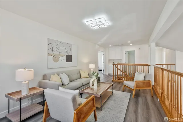 $998,000 | 344 Hawk Ridge Drive, Richmond, CA 94806