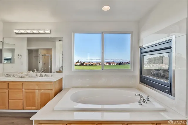 $998,000 | 344 Hawk Ridge Drive, Richmond, CA 94806