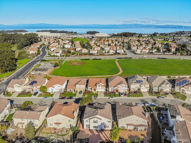 $998,000 | 344 Hawk Ridge Drive, Richmond, CA 94806