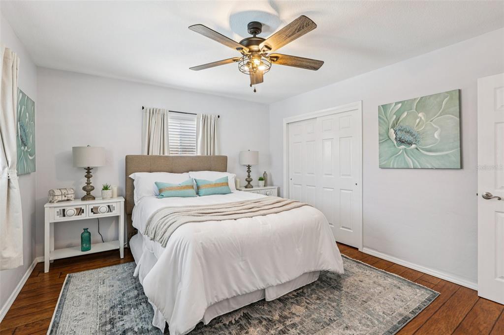 8541 75th Place Seminole, FL 33777 - Photo 24 of 44