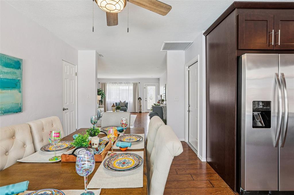 8541 75th Place Seminole, FL 33777 - Photo 8 of 44
