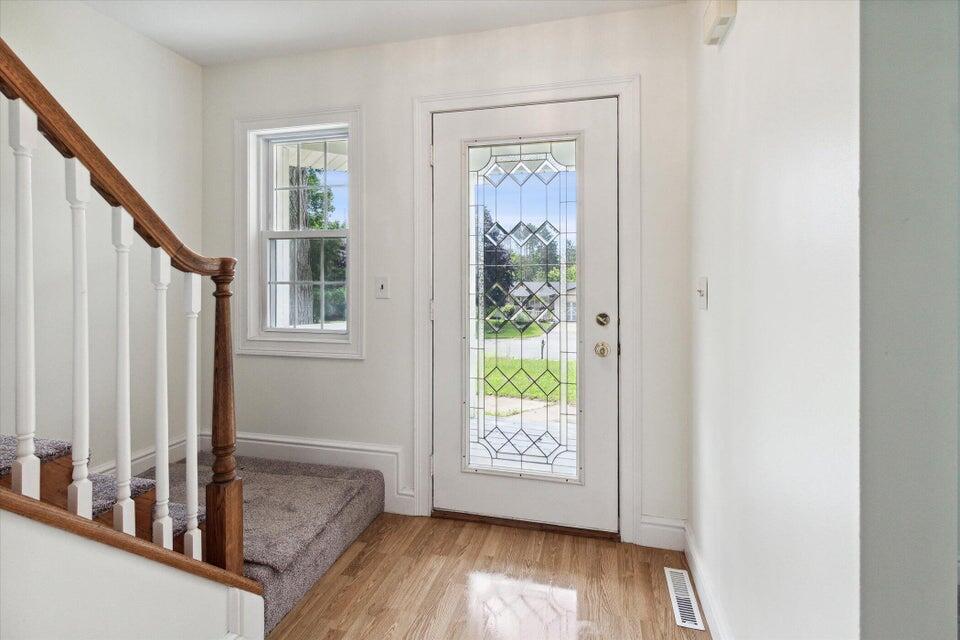 538 W Upton 4