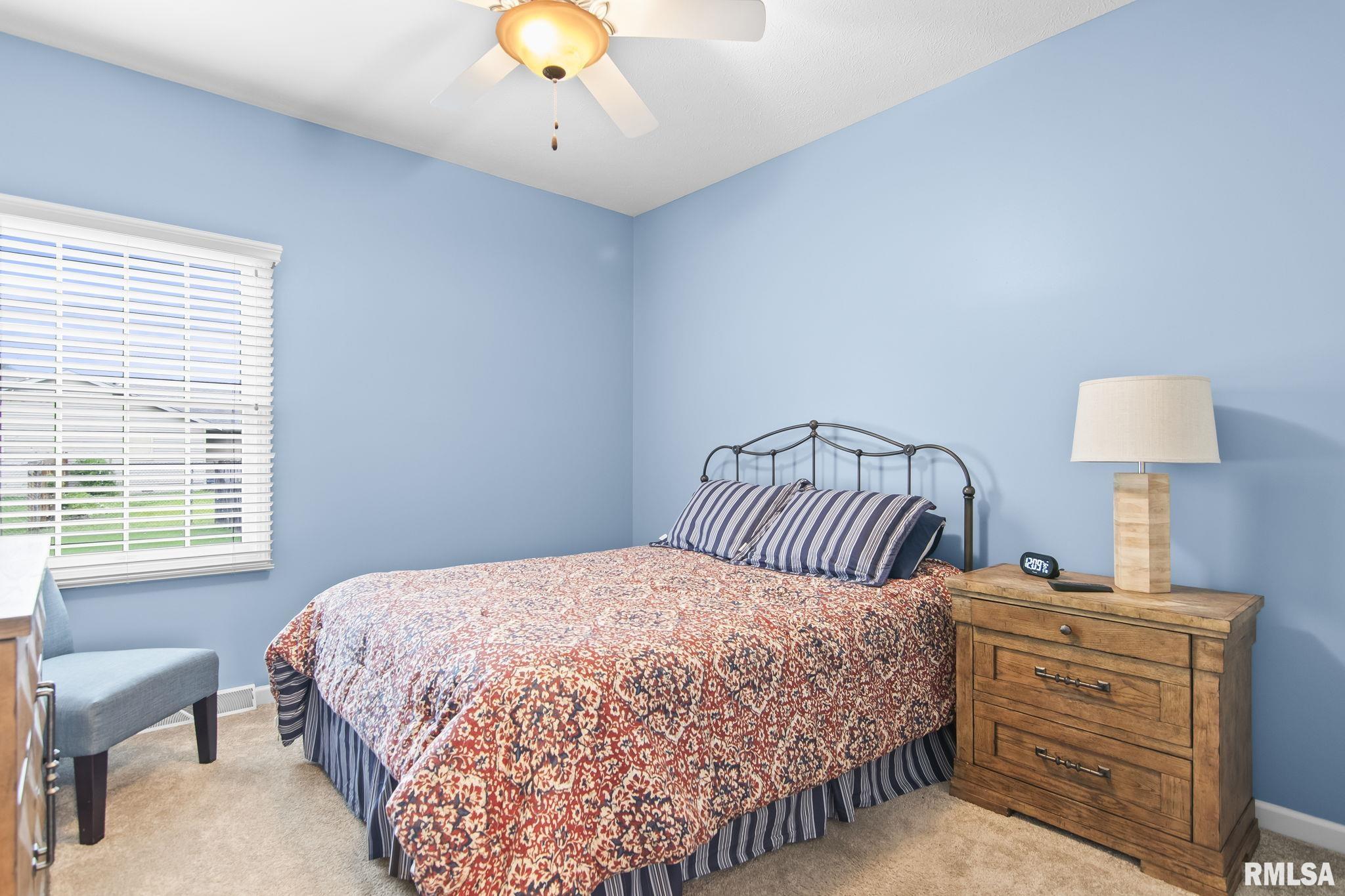 2503 Interlacken Drive Springfield, IL 62704 - Photo 22 of 36