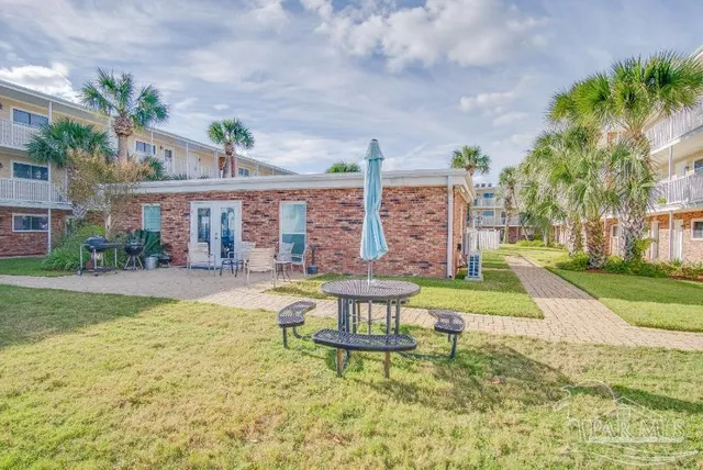 $1,415 | 710 Scenic Highway, Unit 323, Pensacola, FL 32503