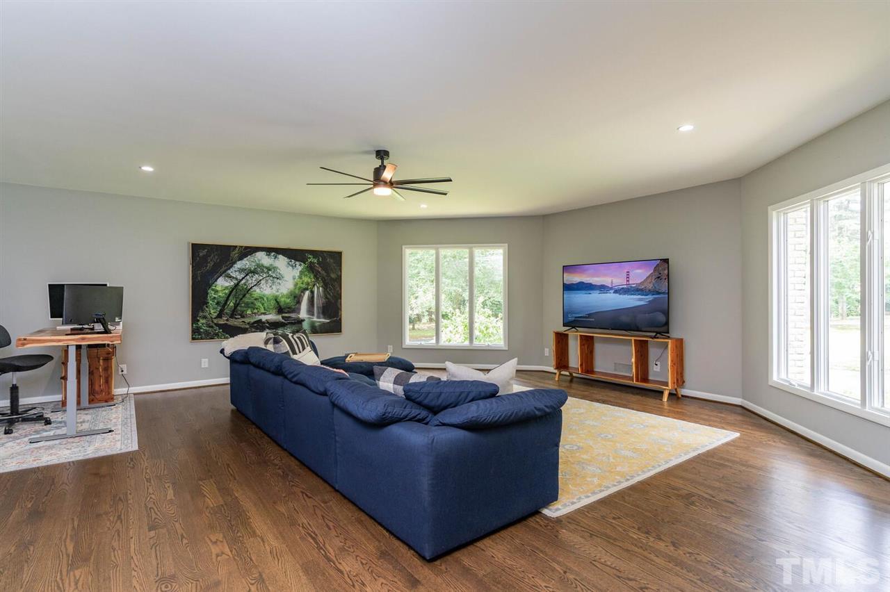 5514 Lambshire Drive Raleigh, NC 27612 - Photo 13 of 30