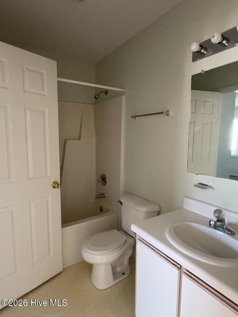 106 Charlton Road Hubert, NC 28539 - Photo 12 of 14 Bathroom 2