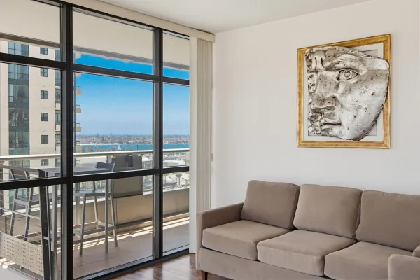 $4,500 | 645 Front Street, Unit 1208, San Diego, CA 92101