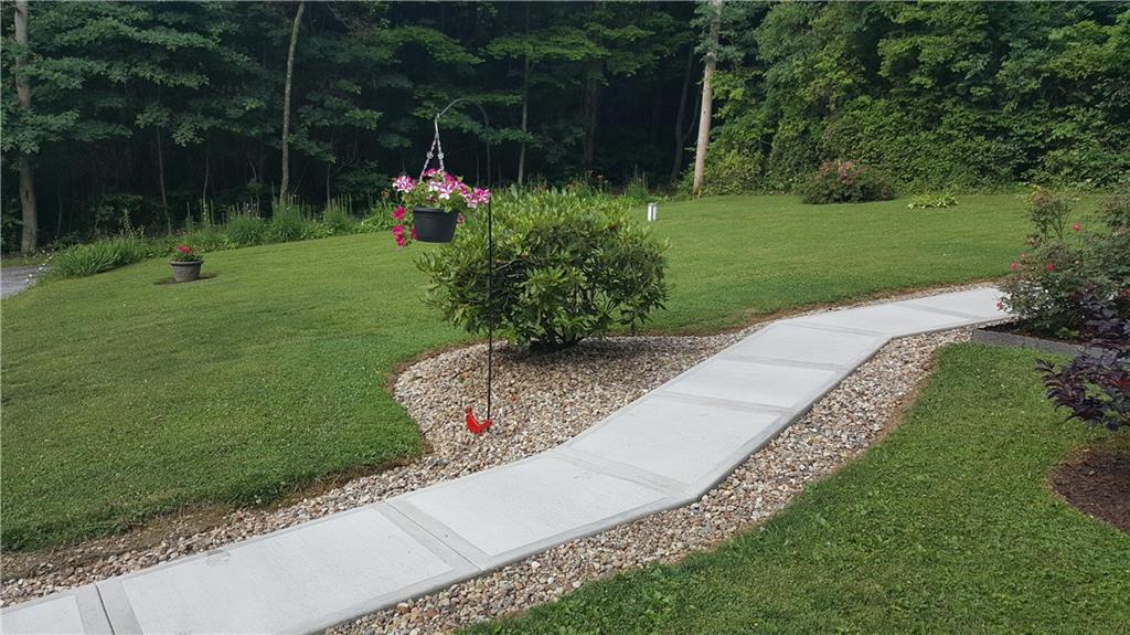 111 Raven Road Evans City, PA 16033 - Photo 12 of 25