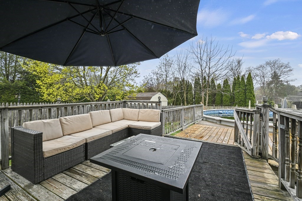 7 Inwood Road Auburn, MA 01501 - Photo 31 of 32 Gallery Image 31