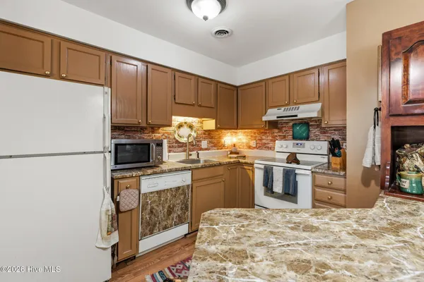 $211,500 | 424 Foxcroft Circle, Jackson Springs, NC 27281