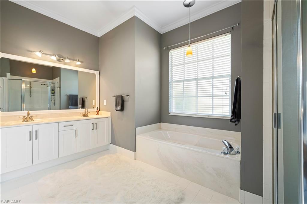 3487 Ocean Bluff Court Naples, FL 34120 - Photo 14 of 25