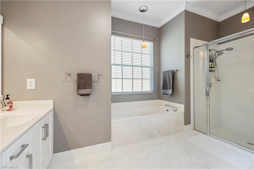 3487 Ocean Bluff Court Naples, FL 34120 - Photo 16 of 25