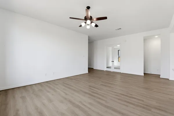 $2,600 | 5019 Field Sparrow Lane, Rosenberg, TX 77471