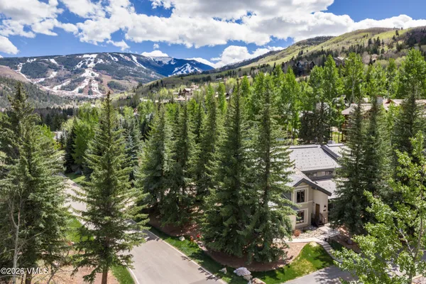$2,875,000 | 185 Willis Place, Unit 206, Avon, CO 81620