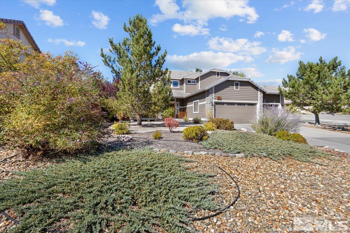 921 South University Park Loop Reno, NV 89512 - Photo 3 of 40 Photo 3
