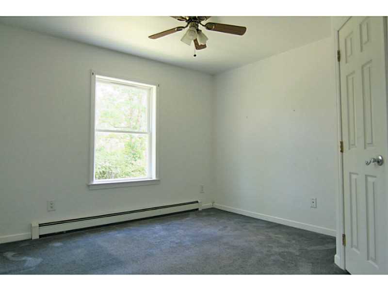 11 North Brayton Road Tiverton, RI 02878 - Photo 12 of 19 Bedroom.