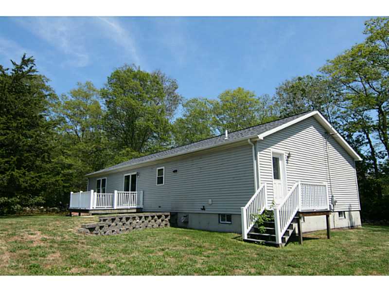 11 North Brayton Road Tiverton, RI 02878 - Photo 18 of 19 Exterior Back.