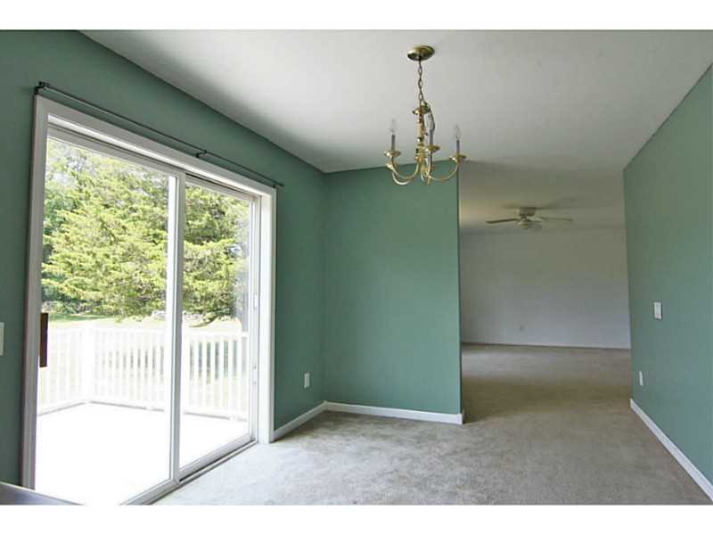 11 North Brayton Road Tiverton, RI 02878 - Photo 9 of 19 Dining Room.