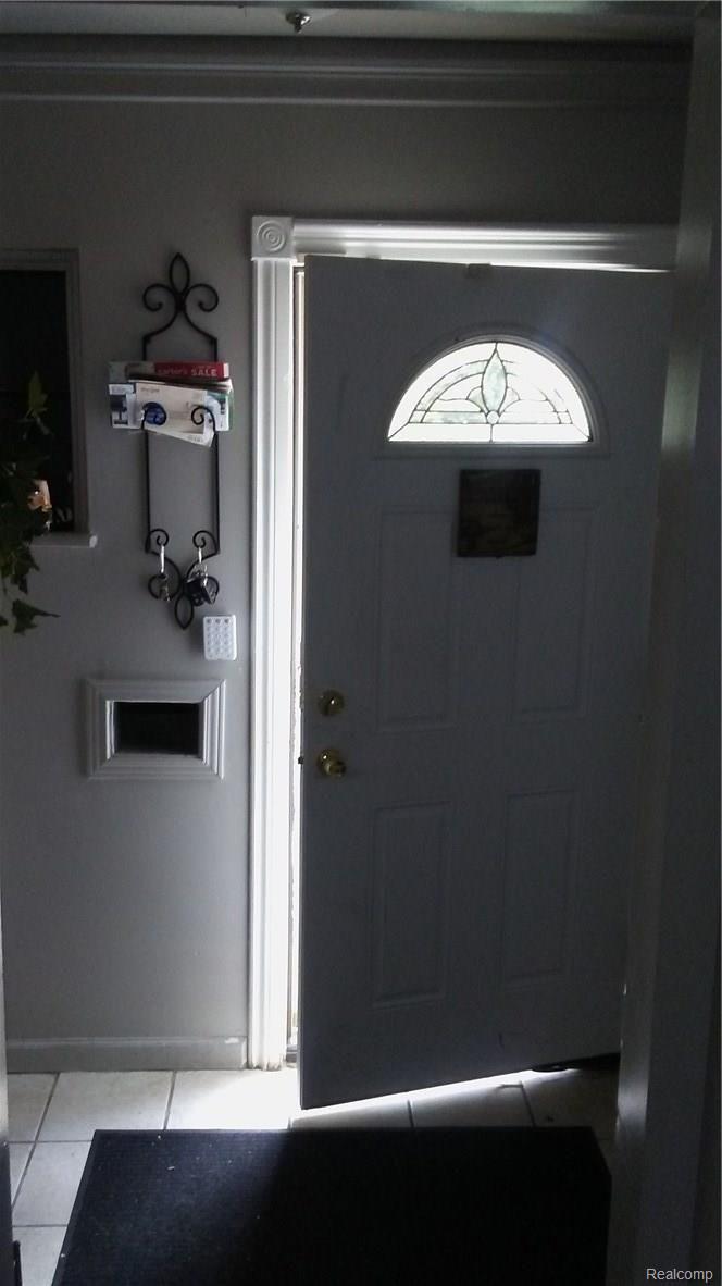14610 Ashton Road Detroit, MI 48223 - Photo 5 of 22 ASHTON 6.jpg