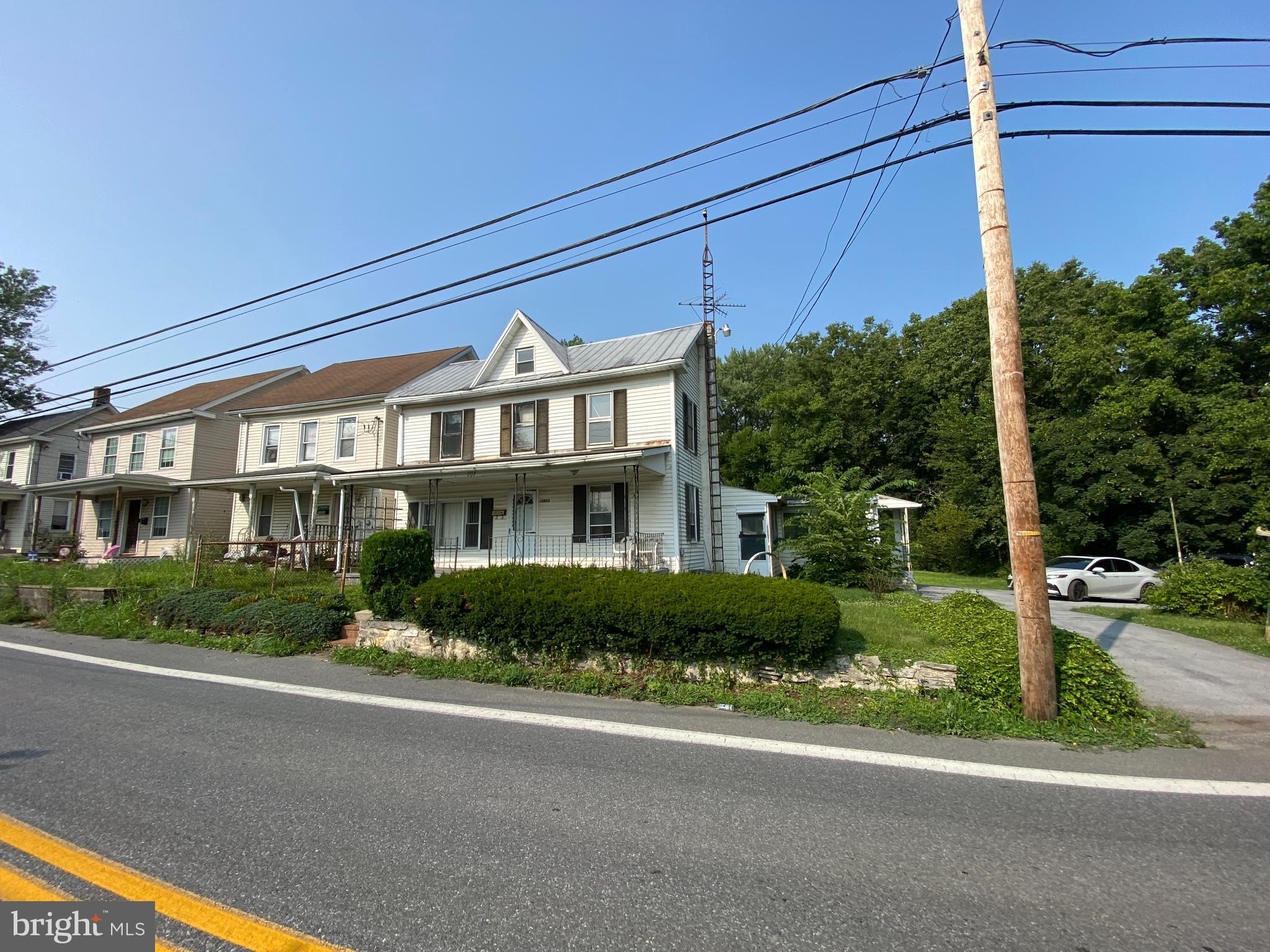 15826 Clear Spring Road Williamsport, MD 21795 - Photo 2 of 18 Gallery Image 2