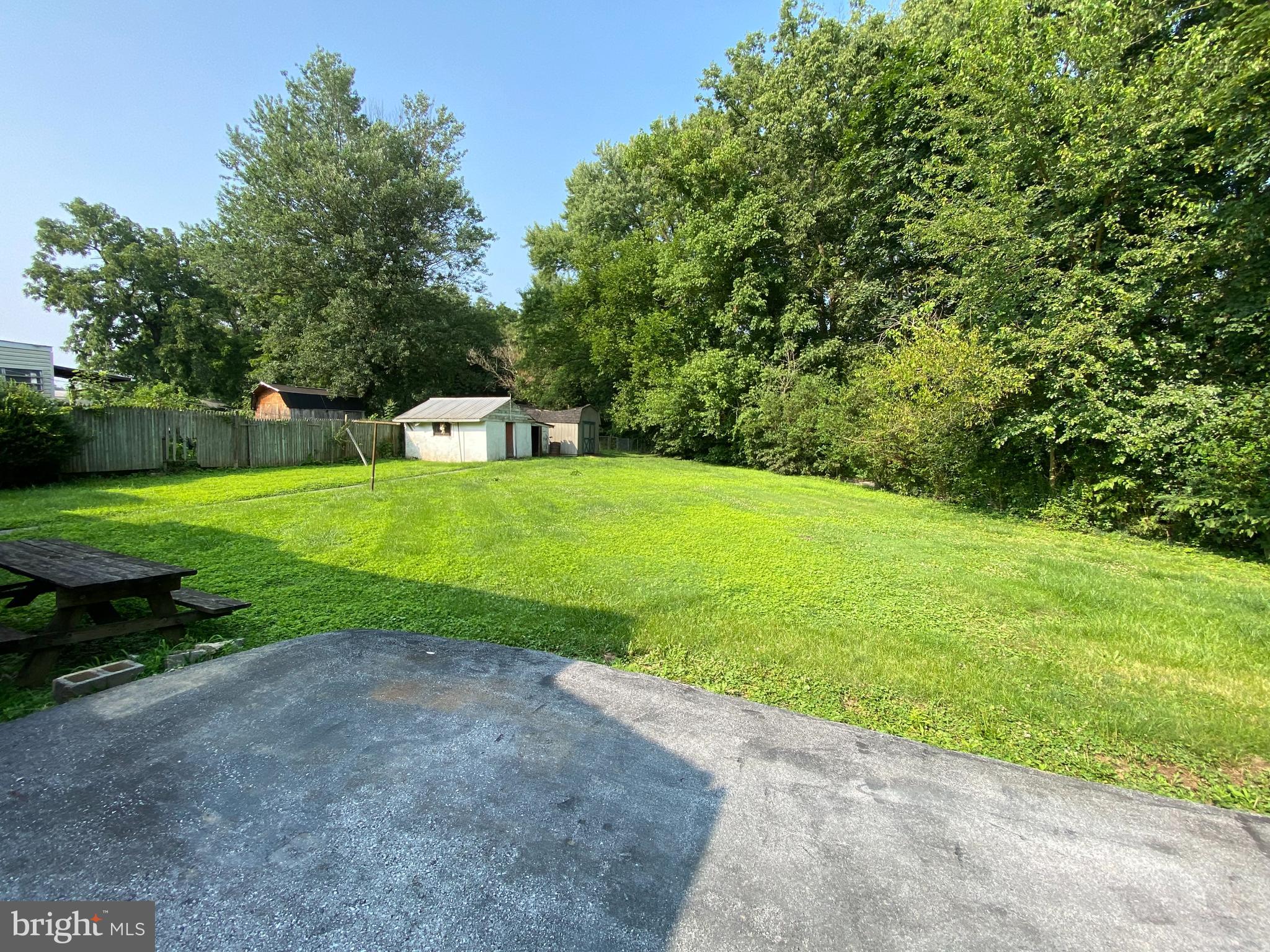 15826 Clear Spring Road Williamsport, MD 21795 - Photo 5 of 18 Gallery Image 5