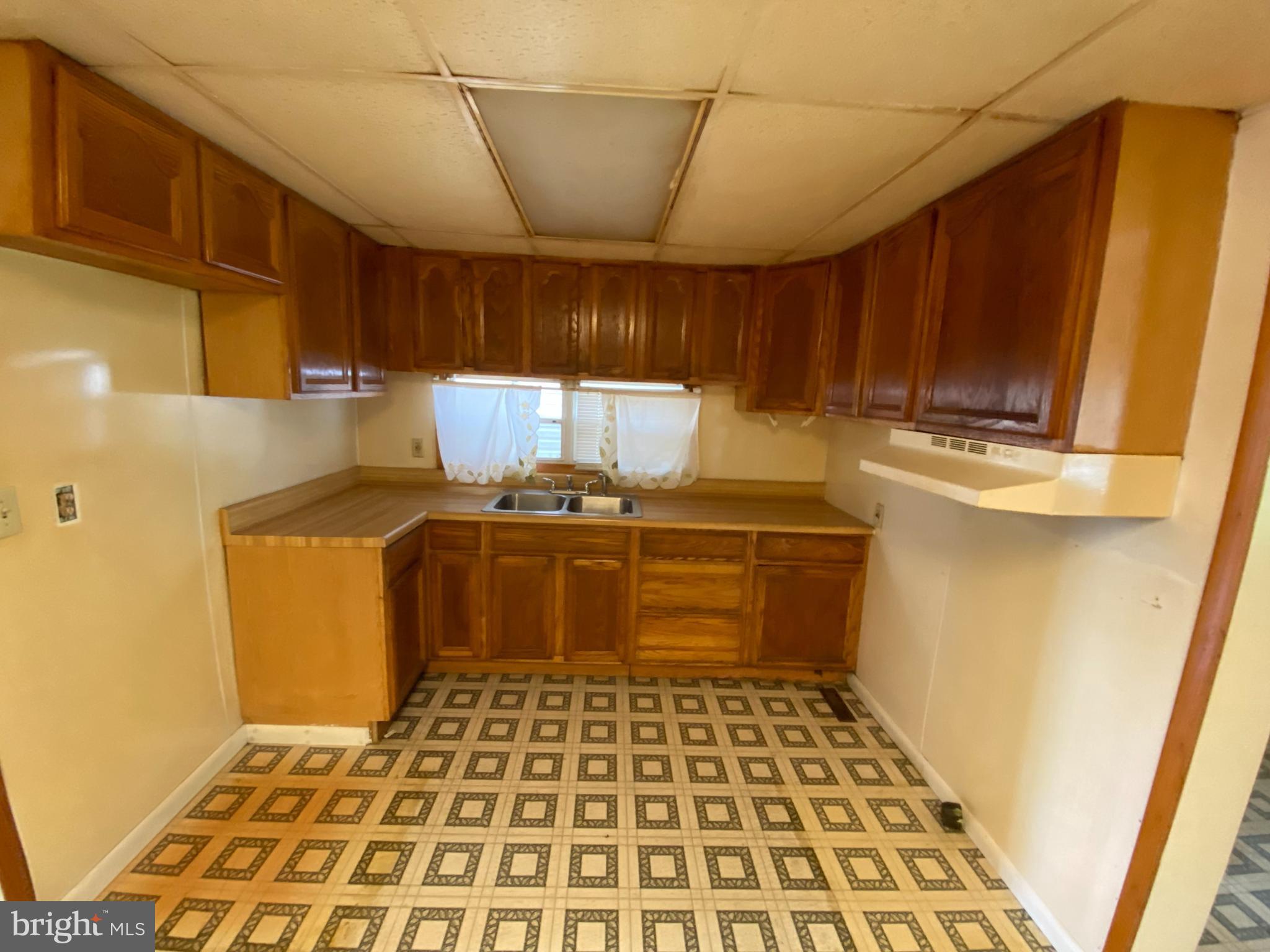 15826 Clear Spring Road Williamsport, MD 21795 - Photo 9 of 18 Gallery Image 9