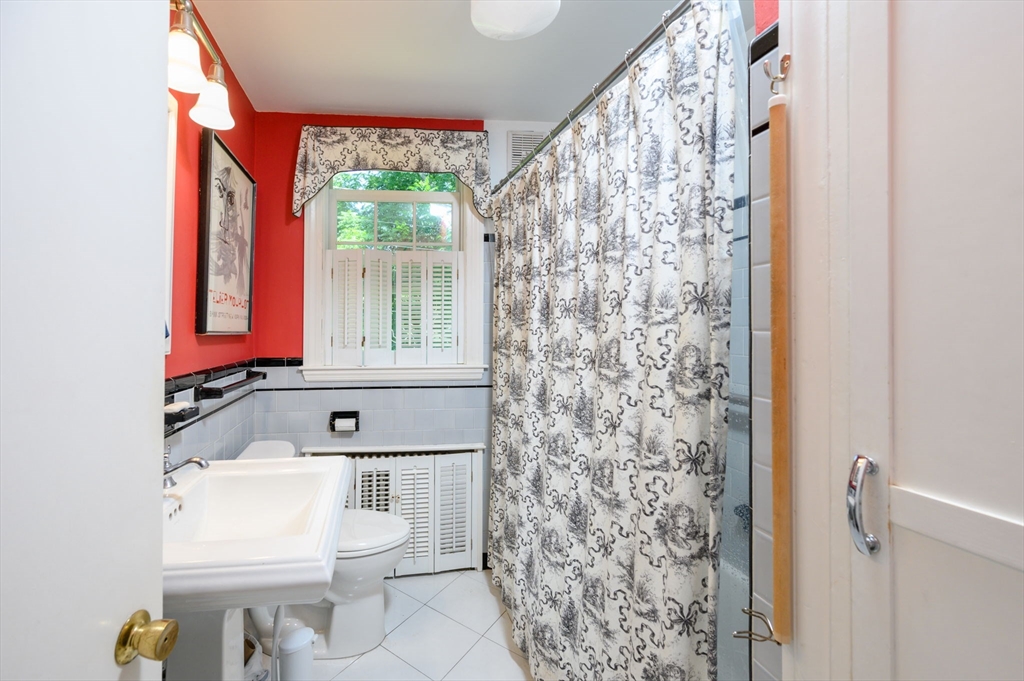 5 Windsor Road Cohasset, MA 02025 - Photo 14 of 29 Gallery Image 14