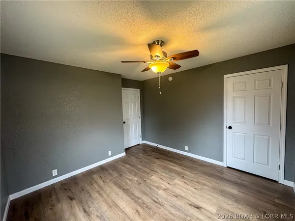 $294,500 | 117 Dunwurkin Road, Laurie, MO 65037