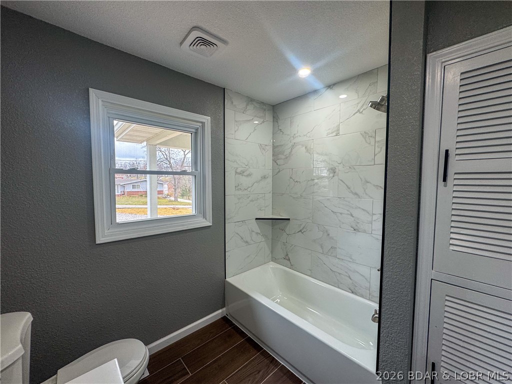 117 Dunwurkin Road Laurie, MO 65037 - Photo 17 of 44