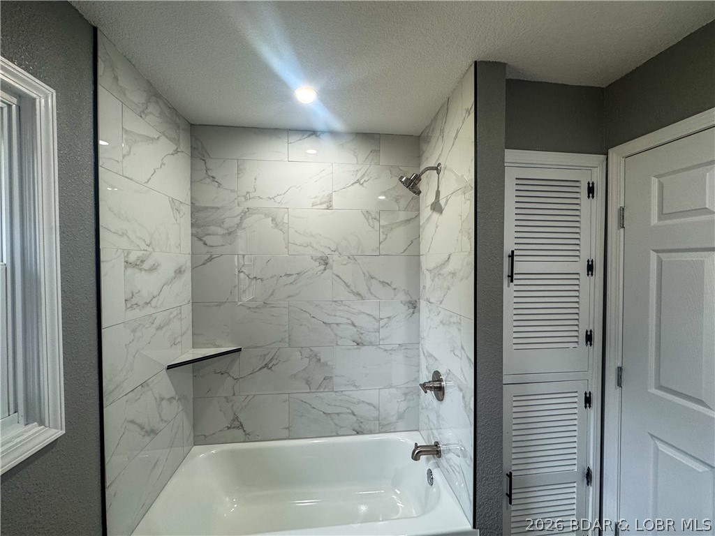 117 Dunwurkin Road Laurie, MO 65037 - Photo 19 of 44