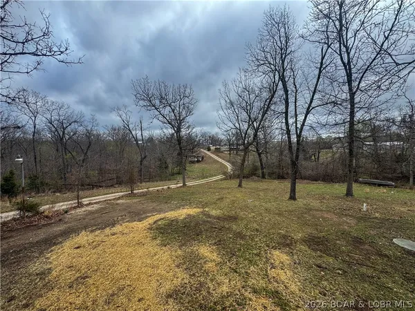 $294,500 | 117 Dunwurkin Road, Laurie, MO 65037