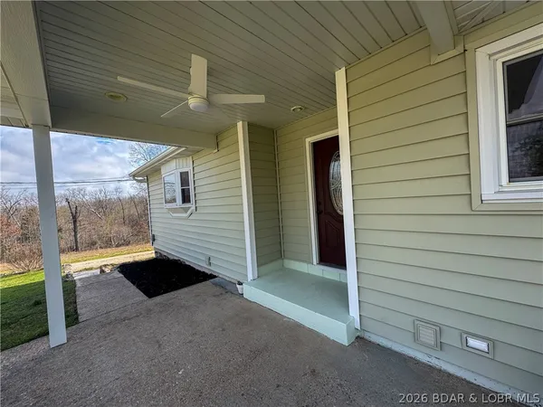 $294,500 | 117 Dunwurkin Road, Laurie, MO 65037