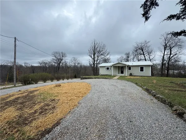 $294,500 | 117 Dunwurkin Road, Laurie, MO 65037