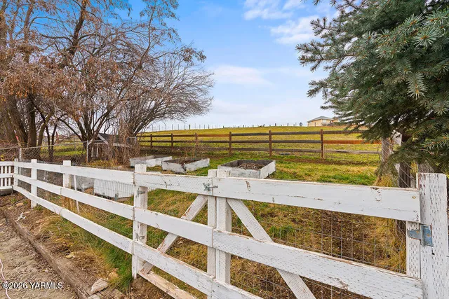 a view of a house with pool